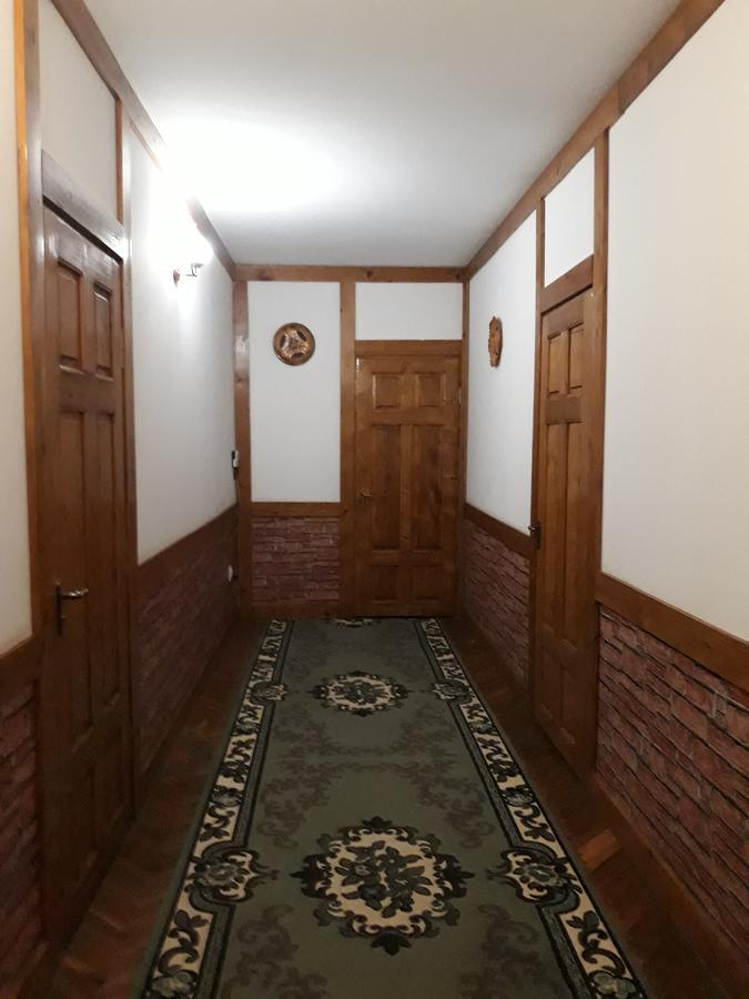 Сонячна Hotel Truszkavec Kültér fotó