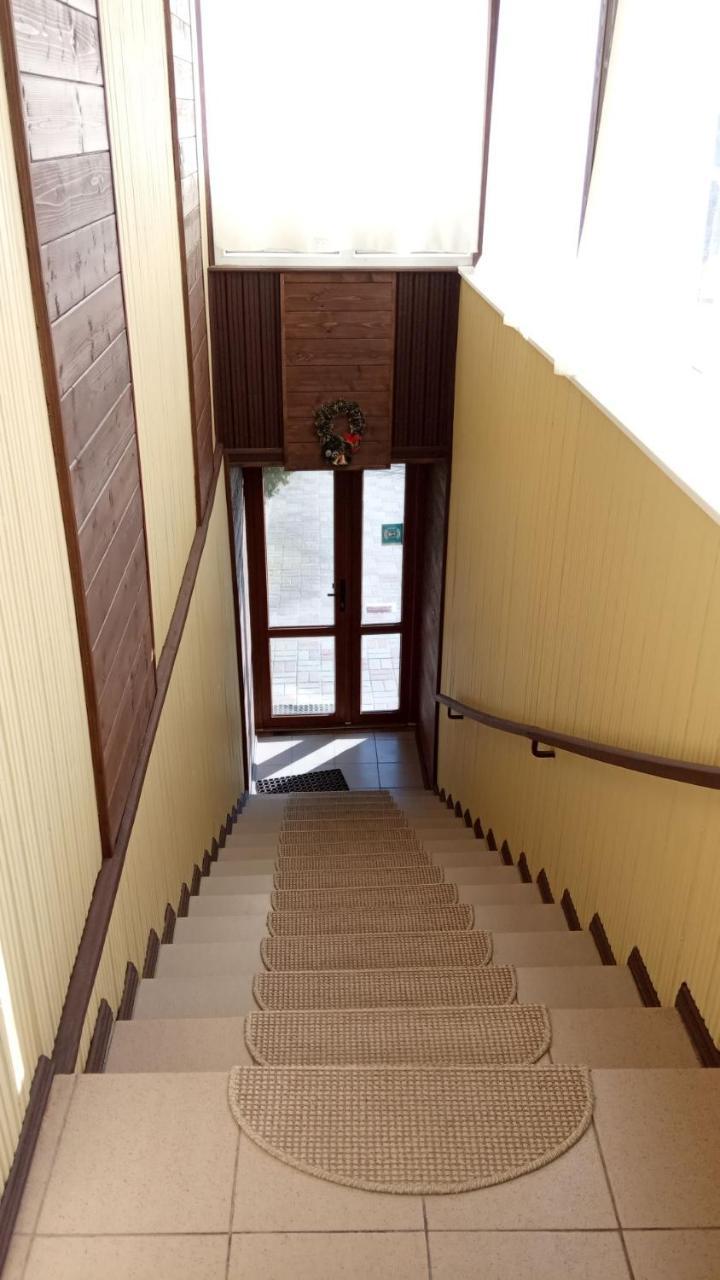 Сонячна Hotel Truszkavec Kültér fotó