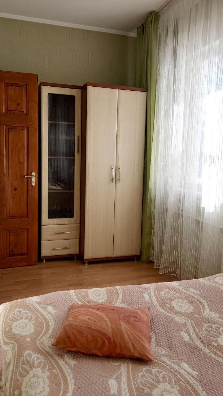 Сонячна Hotel Truszkavec Kültér fotó