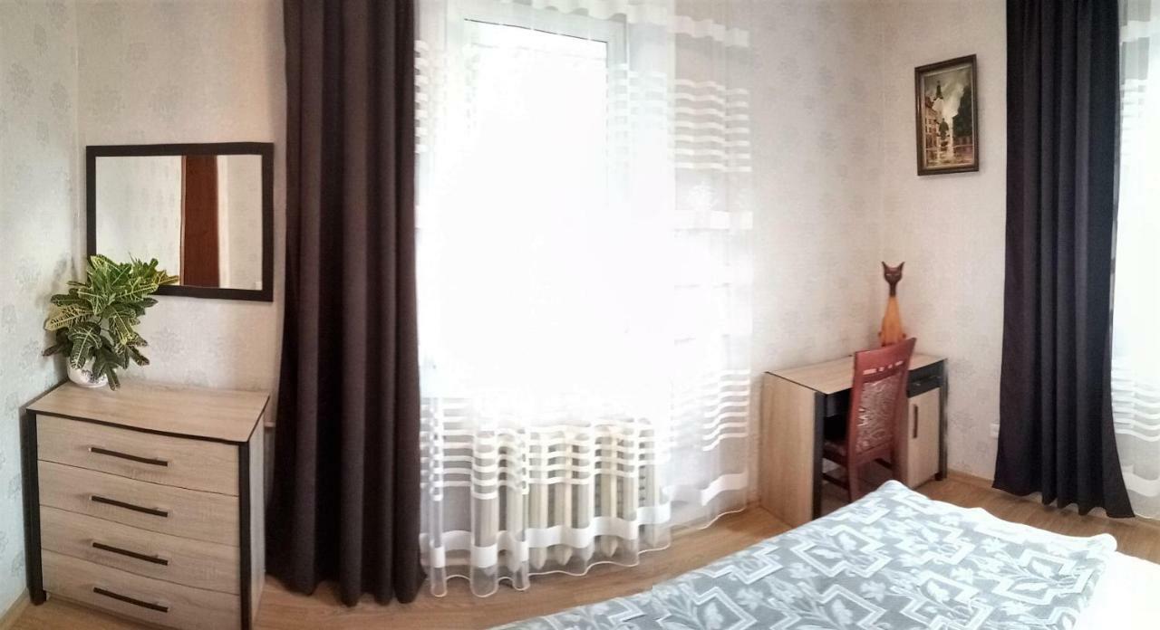 Сонячна Hotel Truszkavec Kültér fotó
