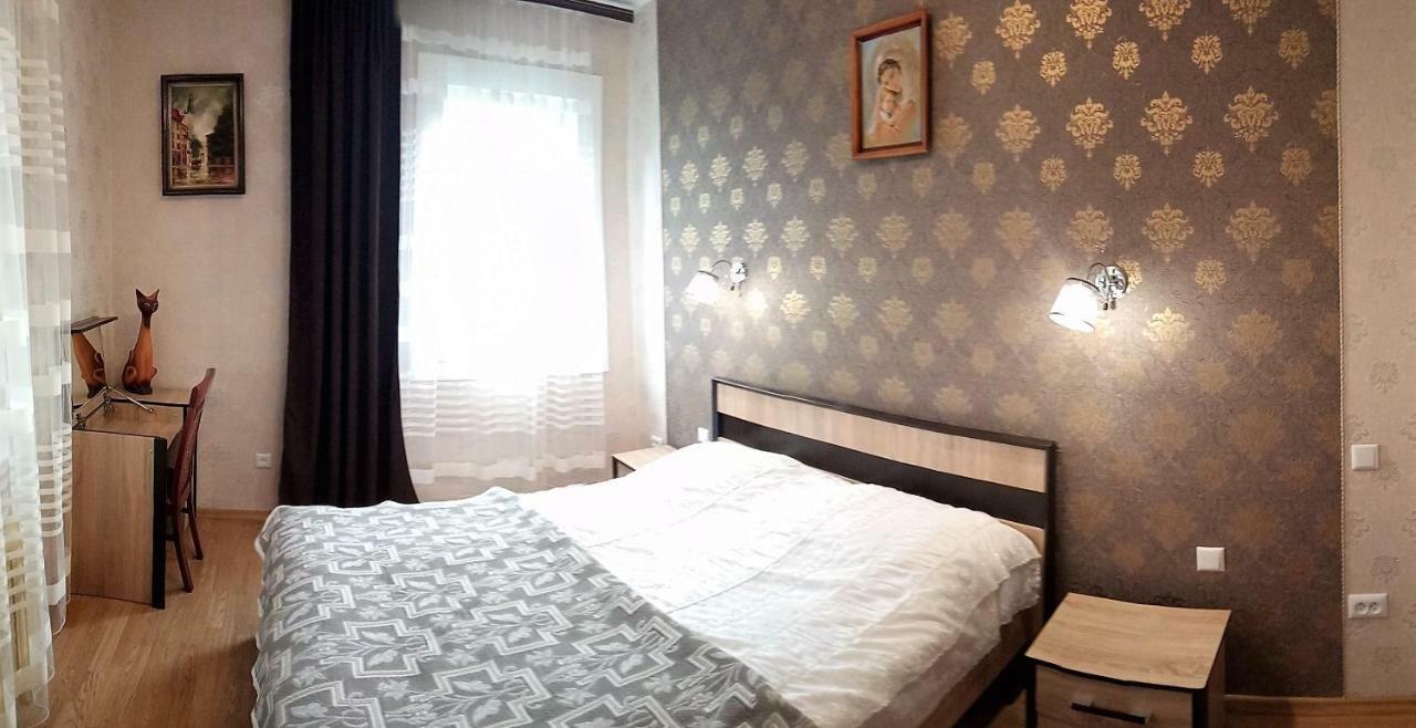 Сонячна Hotel Truszkavec Kültér fotó