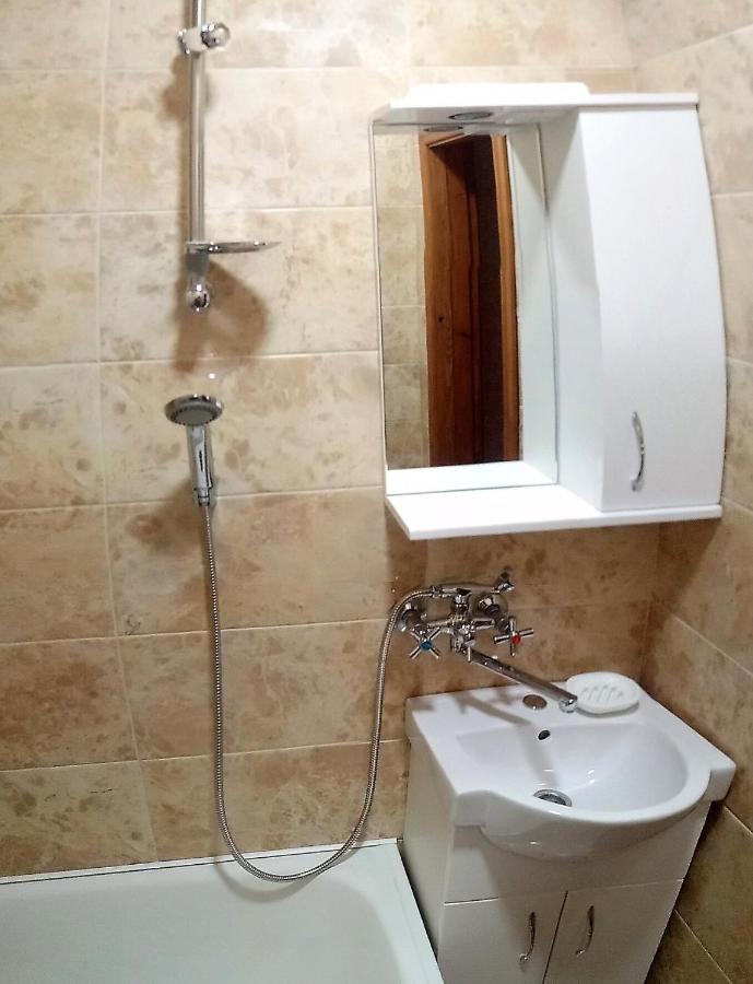 Сонячна Hotel Truszkavec Kültér fotó